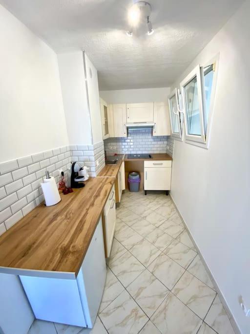 Appartement Spacieux 65M2, Avec Piscine Et Parking Fréjus المظهر الخارجي الصورة