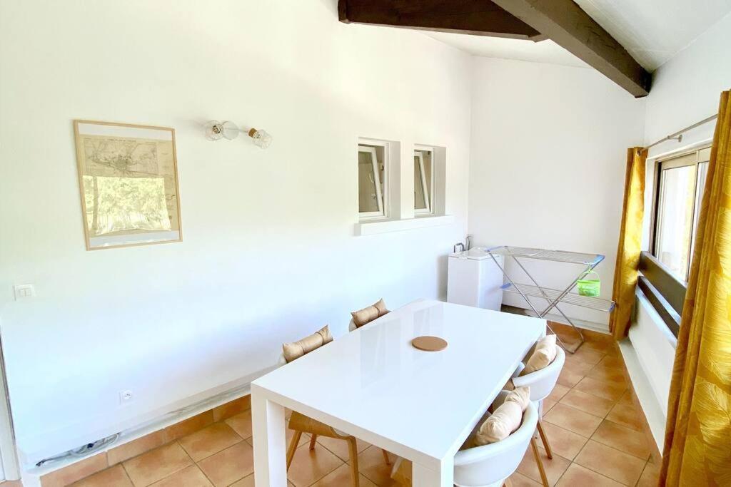 Appartement Spacieux 65M2, Avec Piscine Et Parking Fréjus المظهر الخارجي الصورة